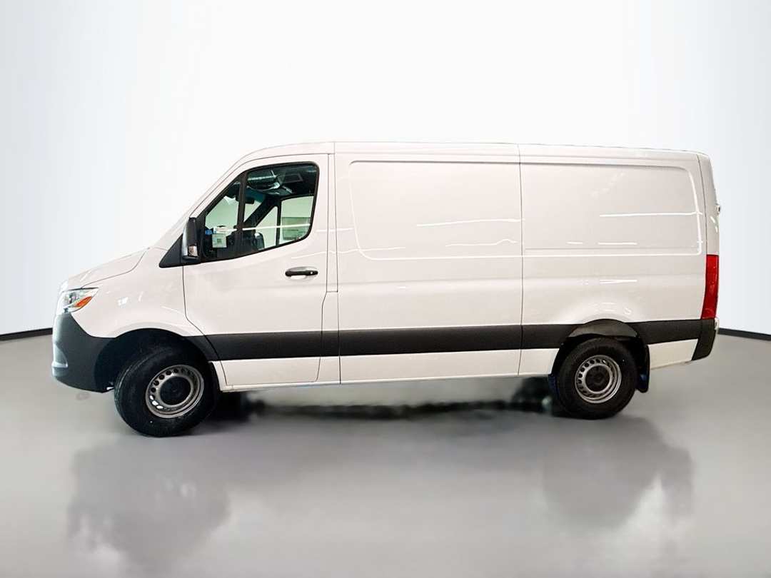 2026 Mercedes-Benz Sprinter 2500 - Image 3