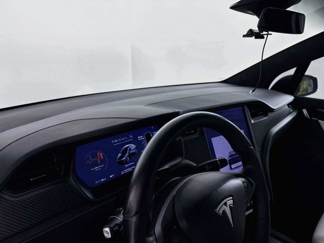 2020 Tesla Model X Performance - Image 7