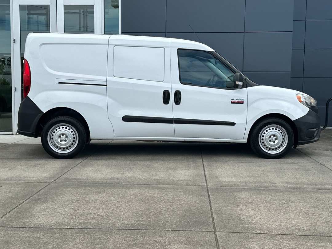 2017 Ram Promaster City Tradesman - Image 2