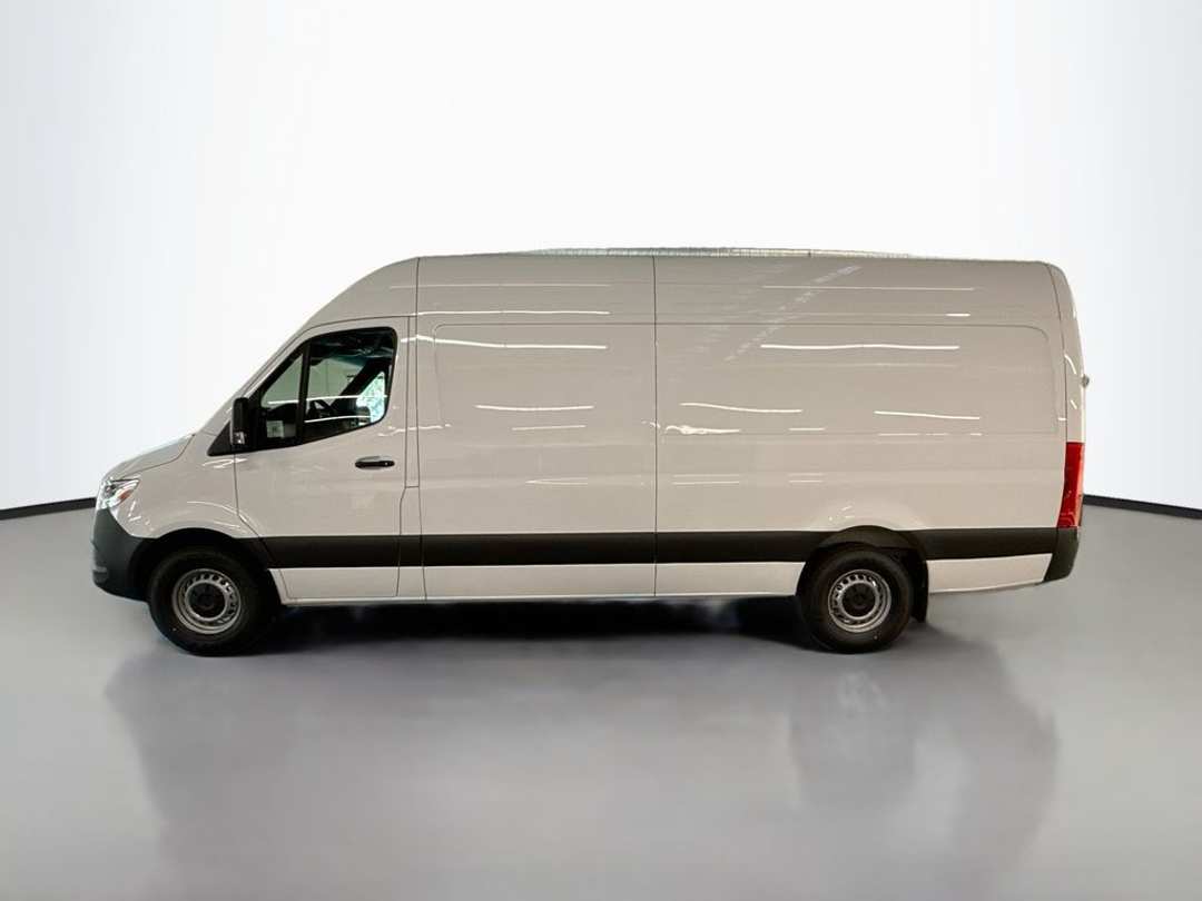 2026 Mercedes-Benz Sprinter 2500 - Image 3