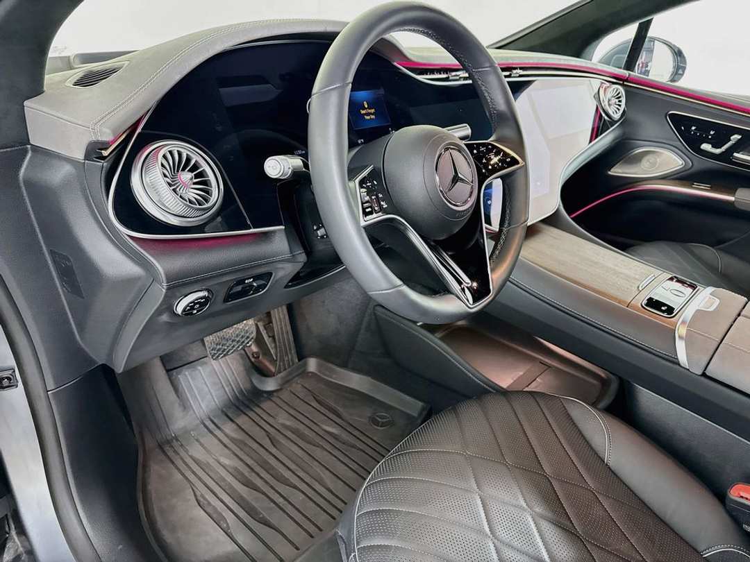 2023 Mercedes-Benz EQS 580 - Image 7