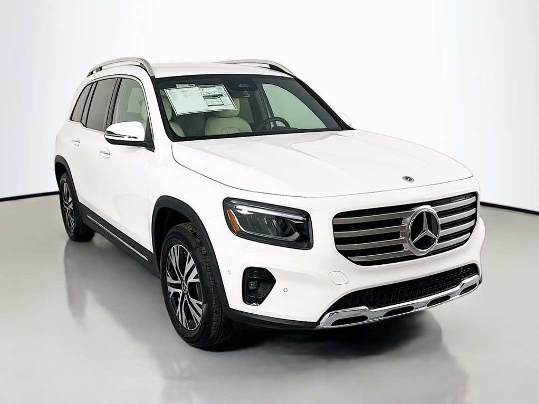 2025 Mercedes-Benz GLB 250 - Image 5