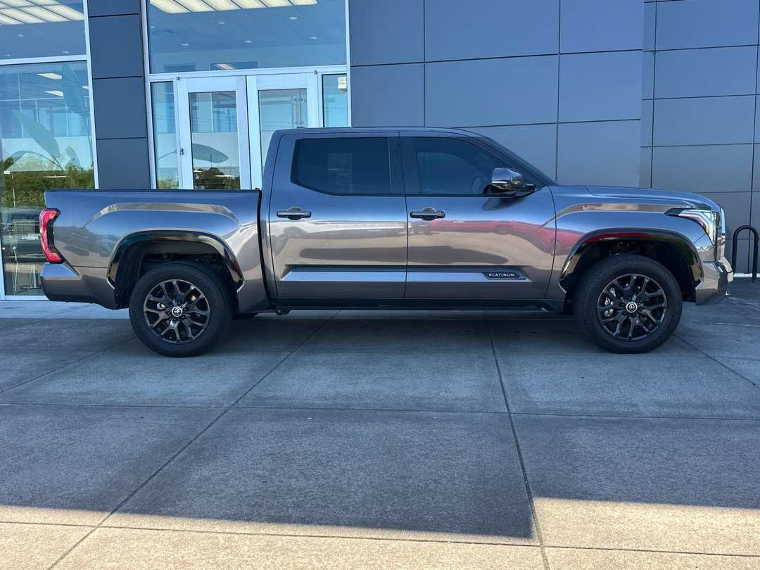 2024 Toyota Tundra Platinum - Image 2
