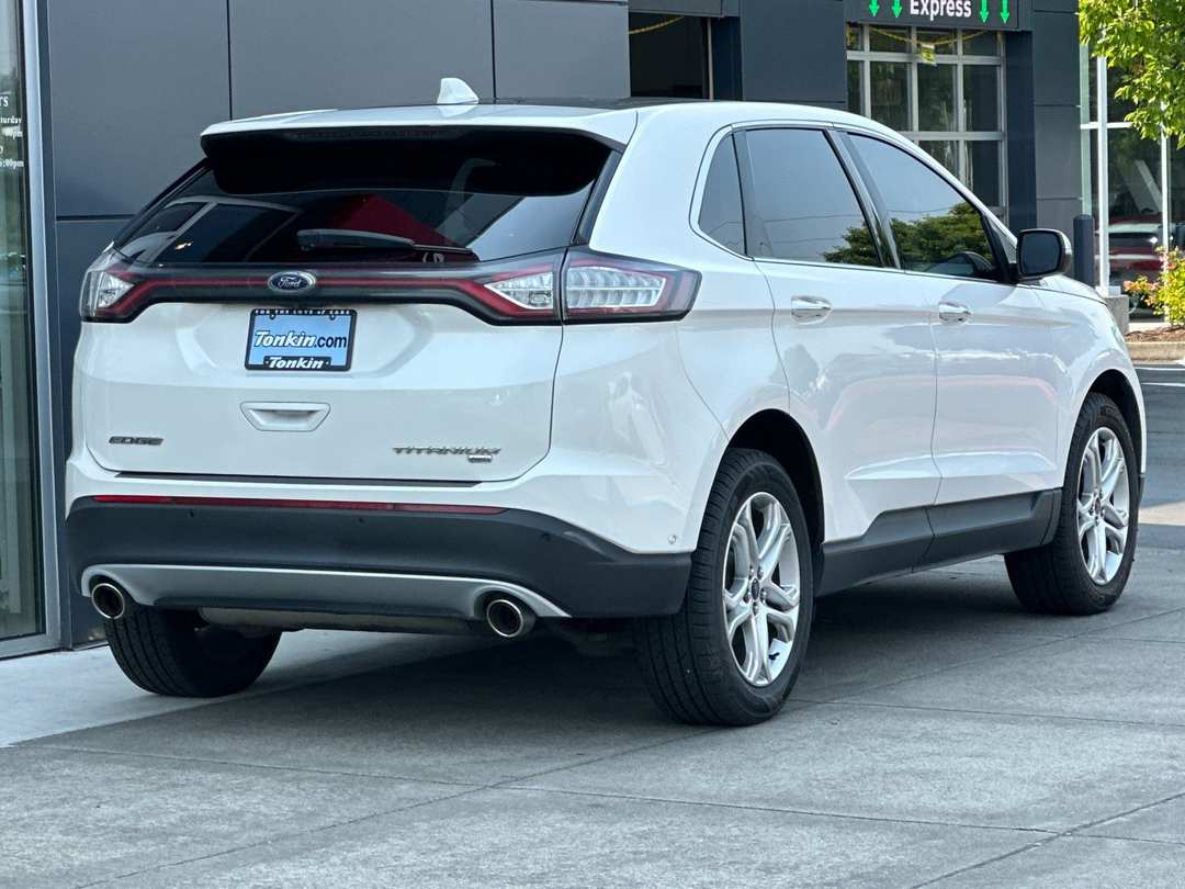 2016 Ford Edge Titanium - Image 3