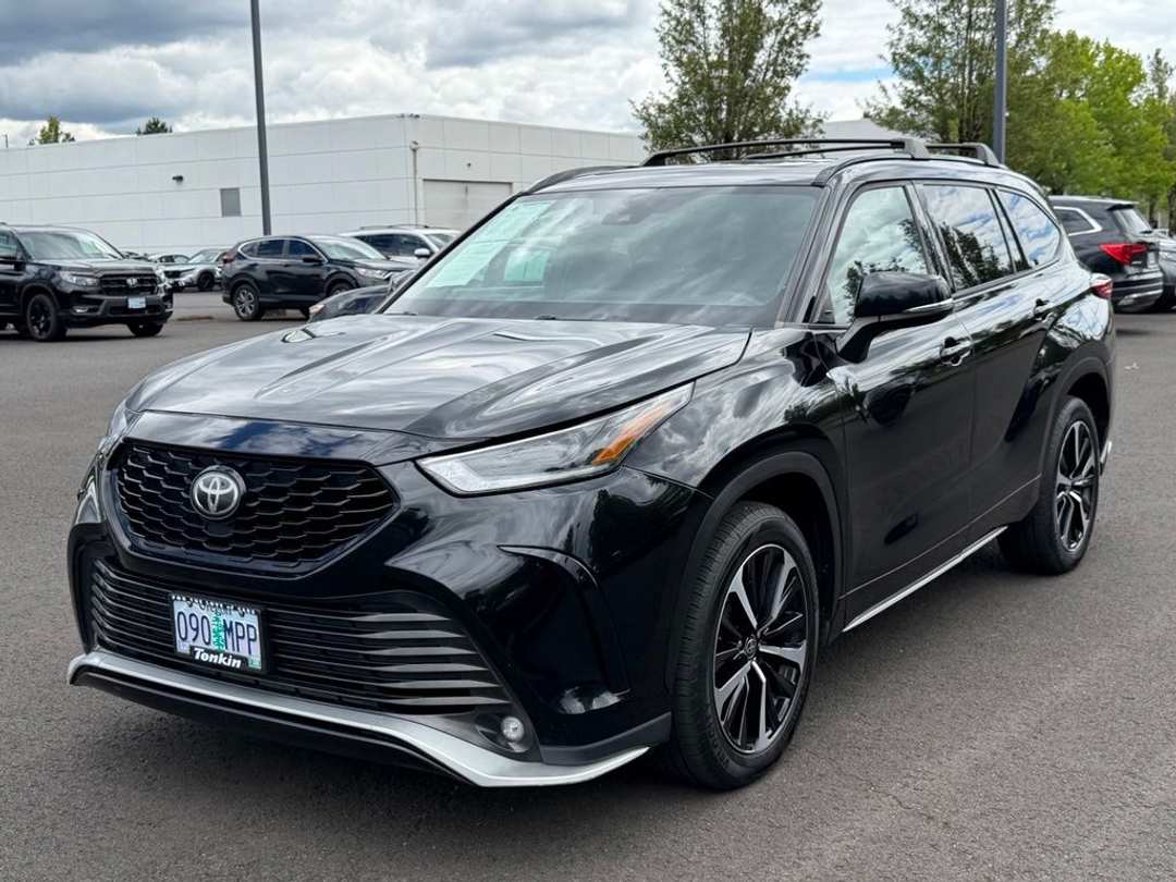 2021 Toyota Highlander XSE - Image 4