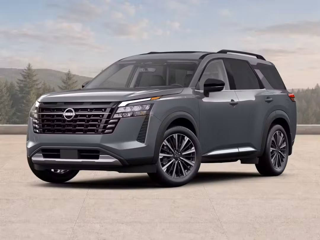2026 Nissan Pathfinder Platinum - Image 3