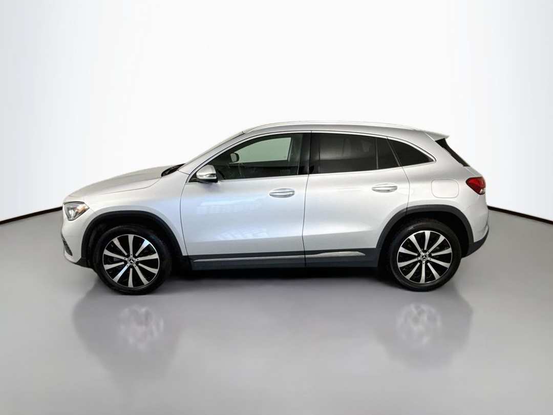 2023 Mercedes-Benz GLA 250 - Image 3