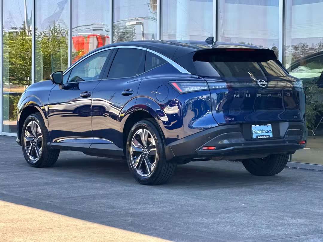 2025 Nissan Murano SL - Image 5