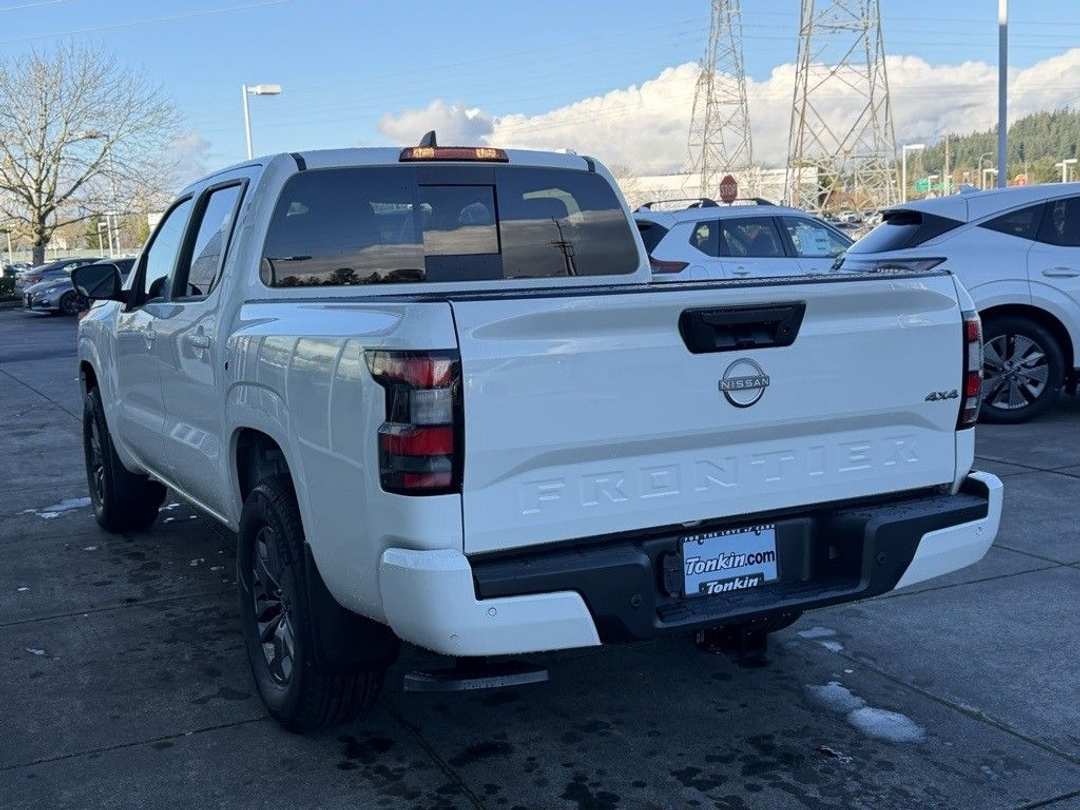 2026 Nissan Frontier SV - Image 5