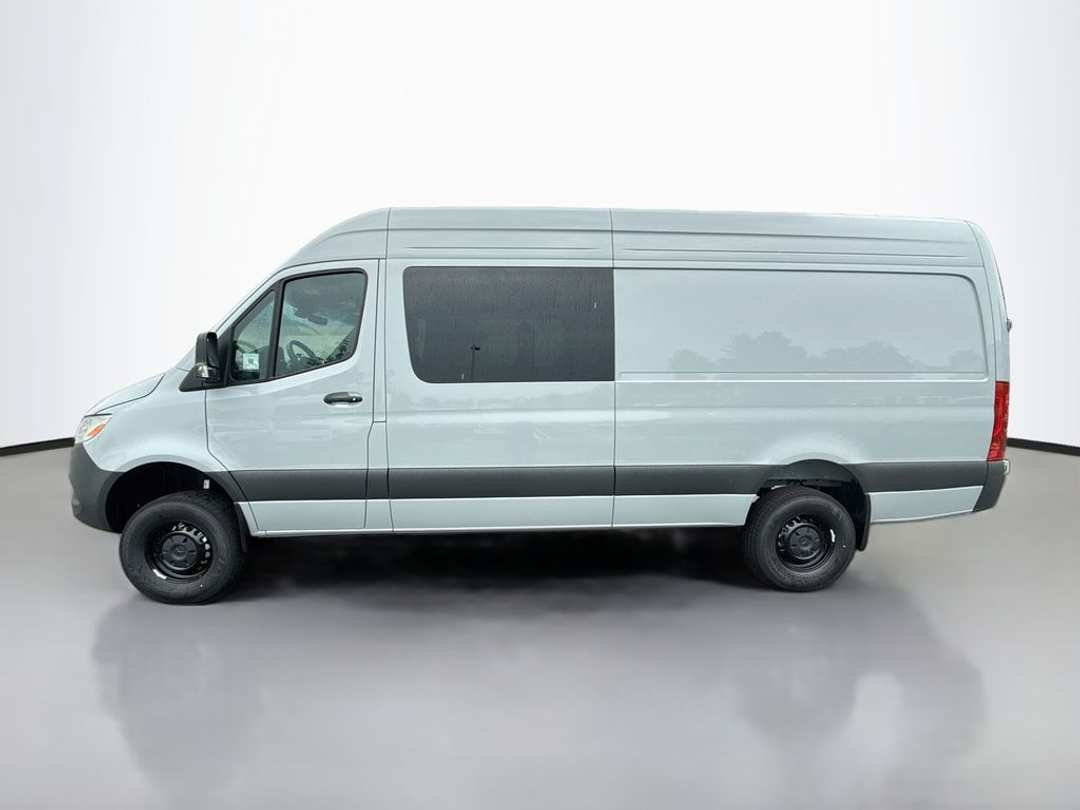 2026 Mercedes-Benz Sprinter 2500 Cargo 170 WB - Image 3