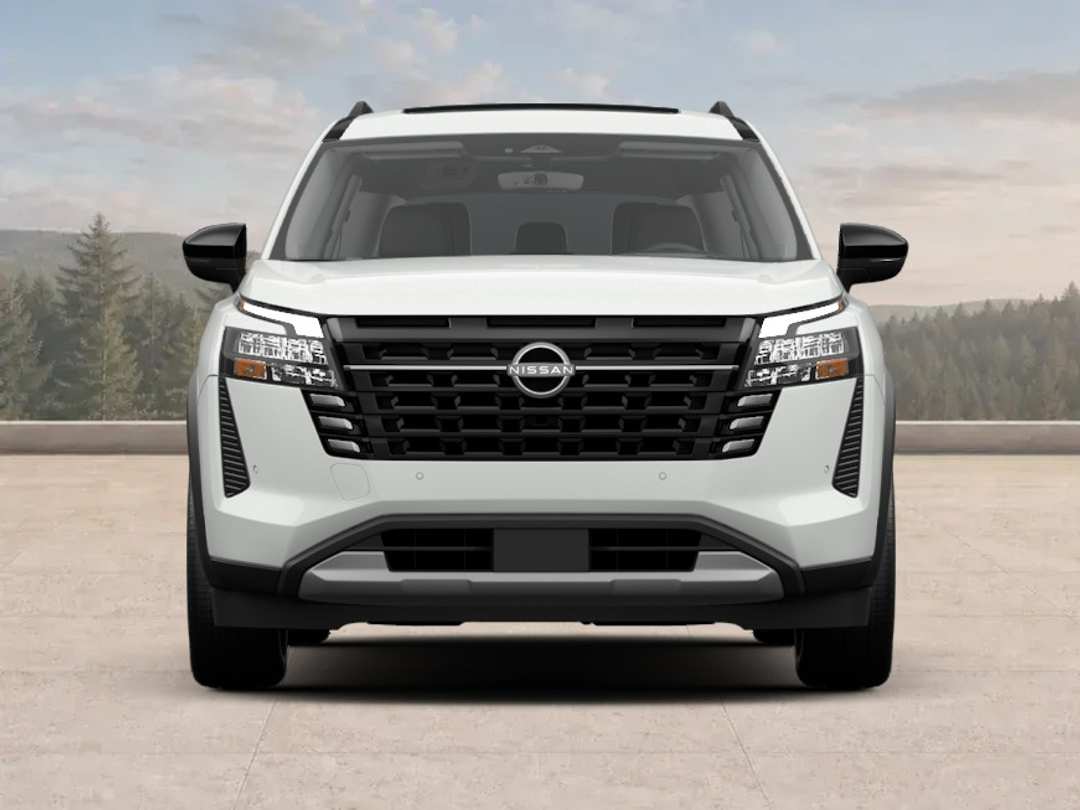 2026 Nissan Pathfinder Platinum - Image 2