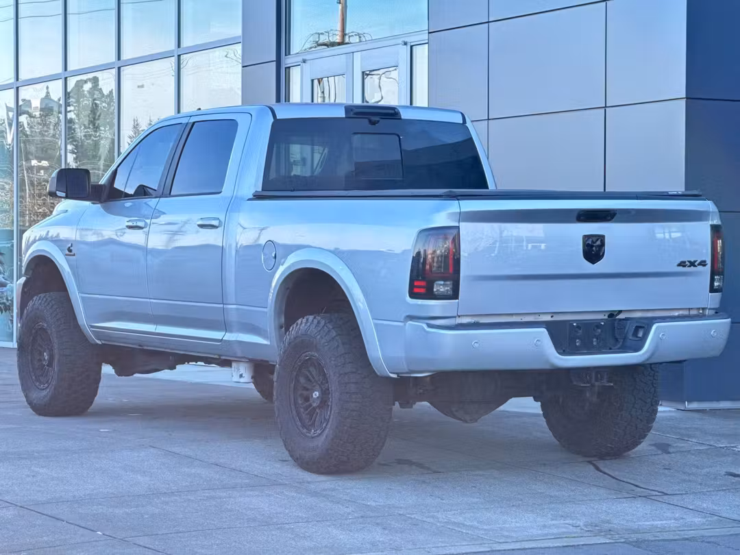 2018 Ram 2500 Laramie - Image 5