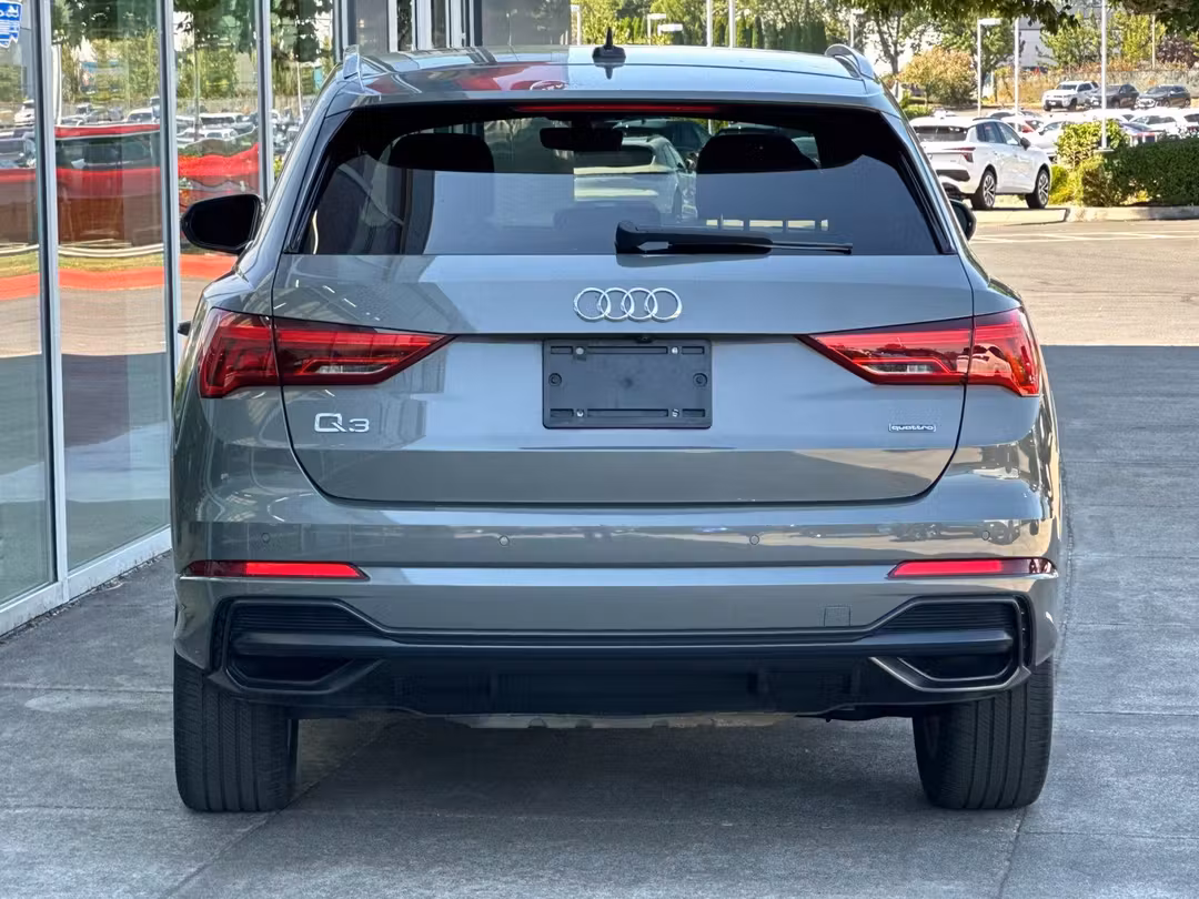 2022 Audi Q3 Premium Plus - Image 4