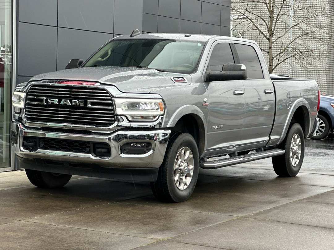 2022 Ram 3500 Laramie - Image 7