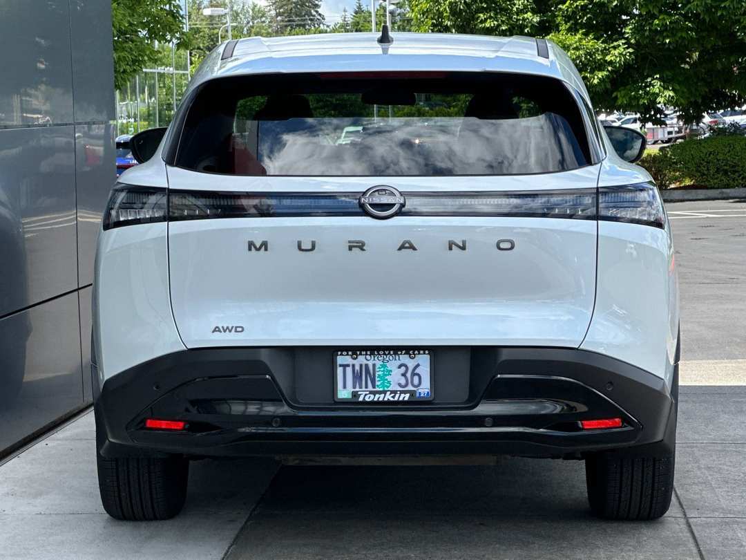 2025 Nissan Murano SV - Image 4