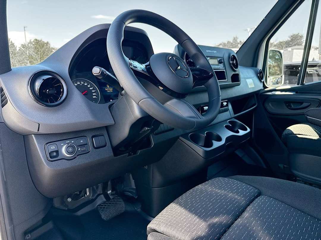2026 Mercedes-Benz Sprinter 2500 - Image 7