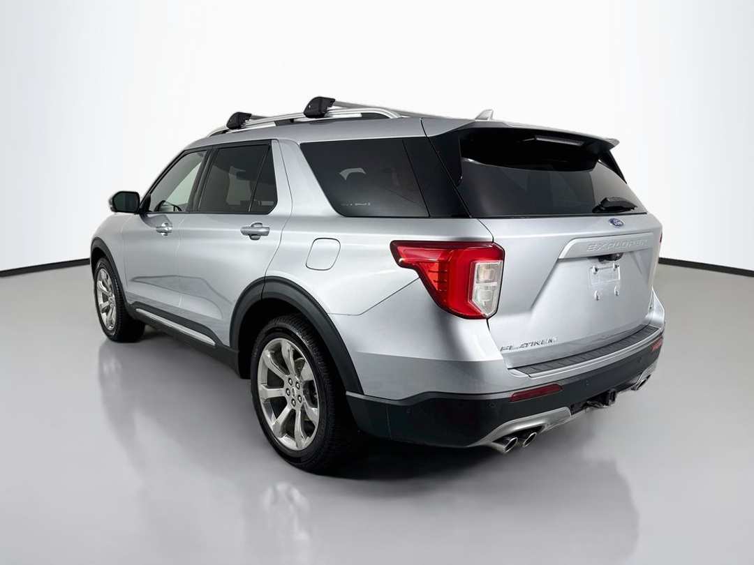 2020 Ford Explorer Platinum - Image 5