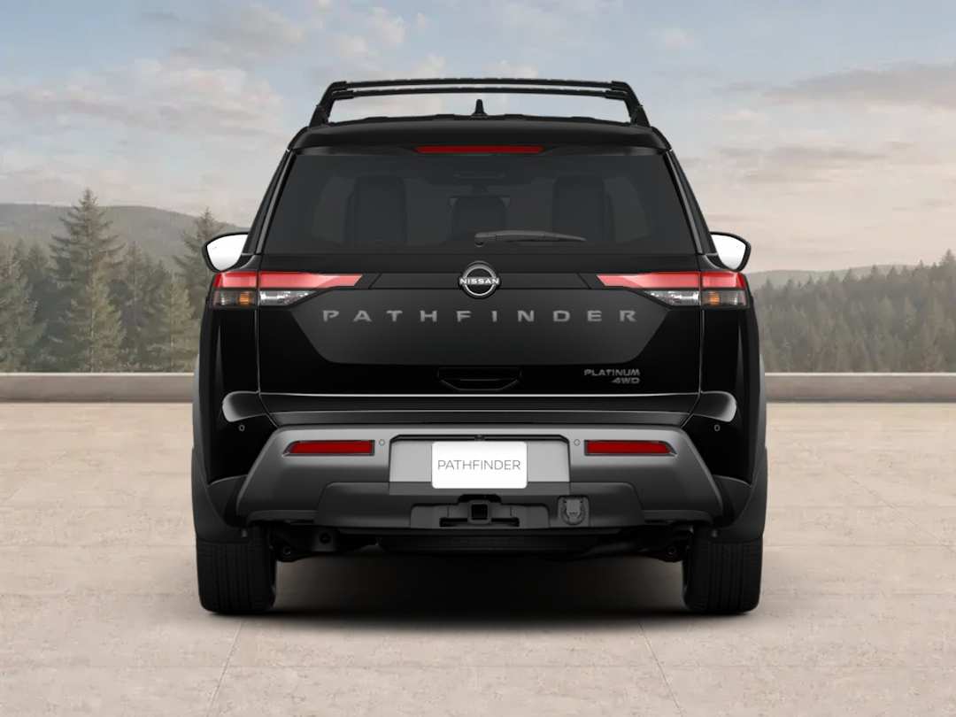 2026 Nissan Pathfinder Platinum - Image 6