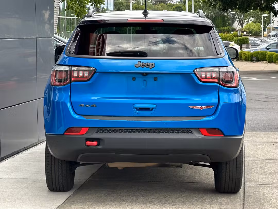 2020 Jeep Compass Trailhawk - Image 4