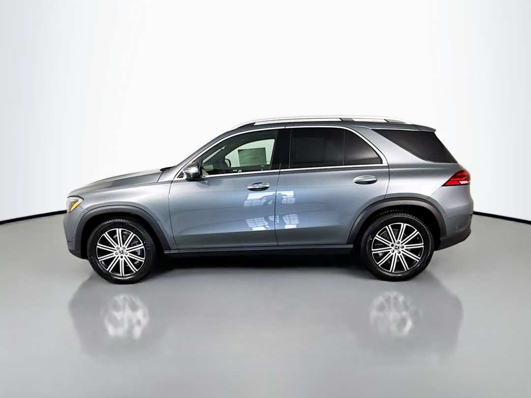2026 Mercedes-Benz GLE 350 - Image 3