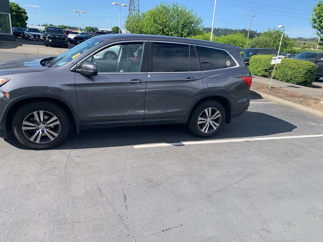 2016 Honda Pilot EXL - Image 3