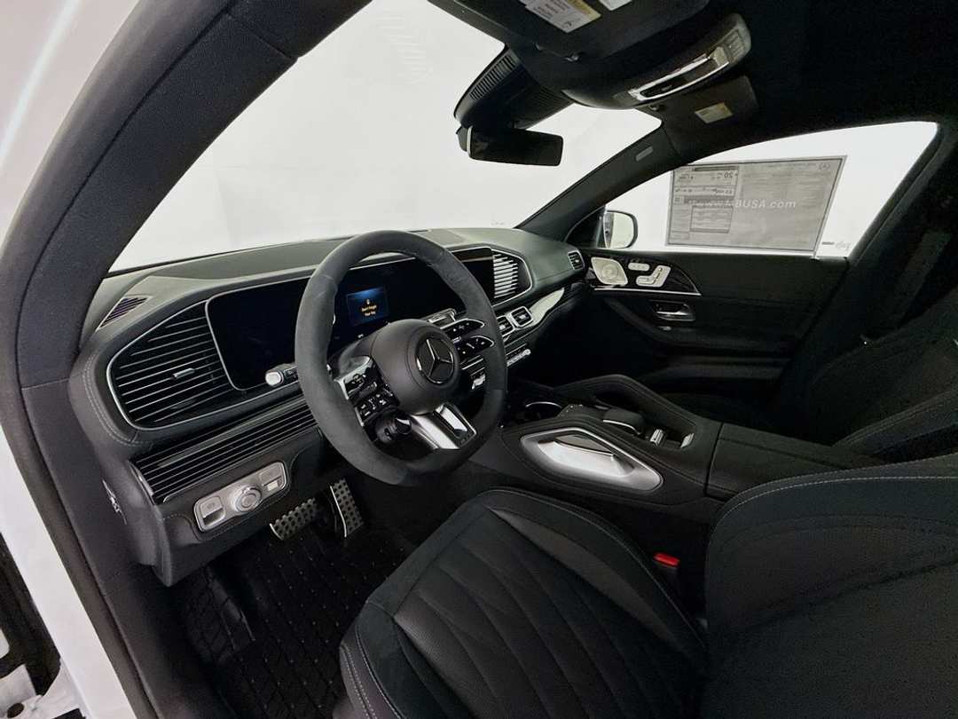 2026 Mercedes-Benz GLE 53 AMG® - Image 7