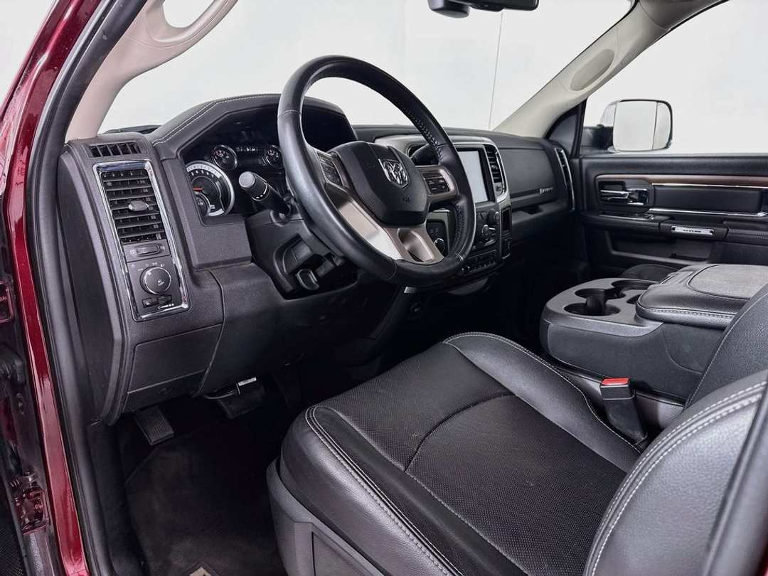 2017 Ram 2500 Laramie - Image 7