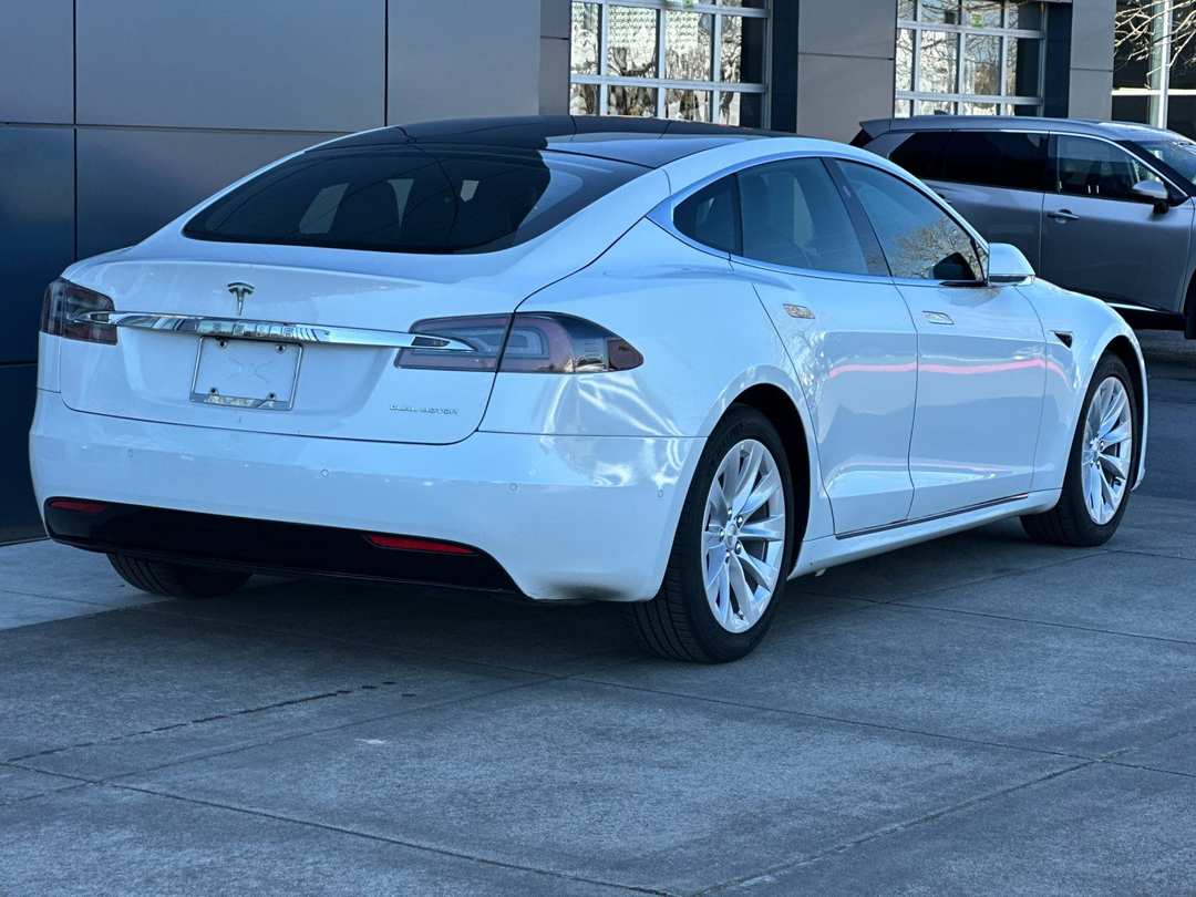 2020 Tesla Model S Long Range - Image 3