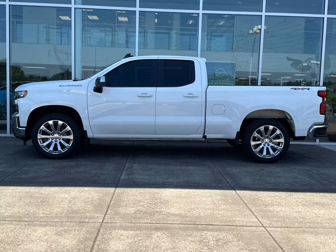 2020 Chevrolet Silverado 1500 LT - Image 6