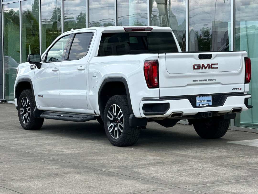 2022 GMC Sierra 1500 AT4 - Image 5