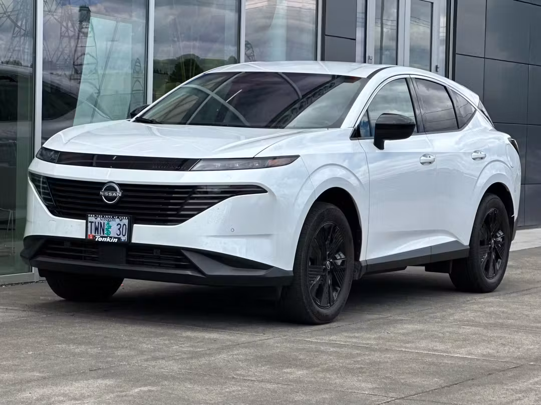 2025 Nissan Murano SV - Image 7