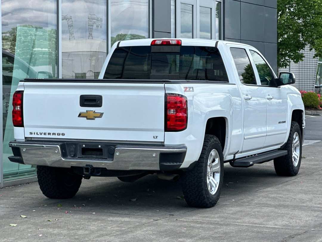 2015 Chevrolet Silverado 1500 LT - Image 3