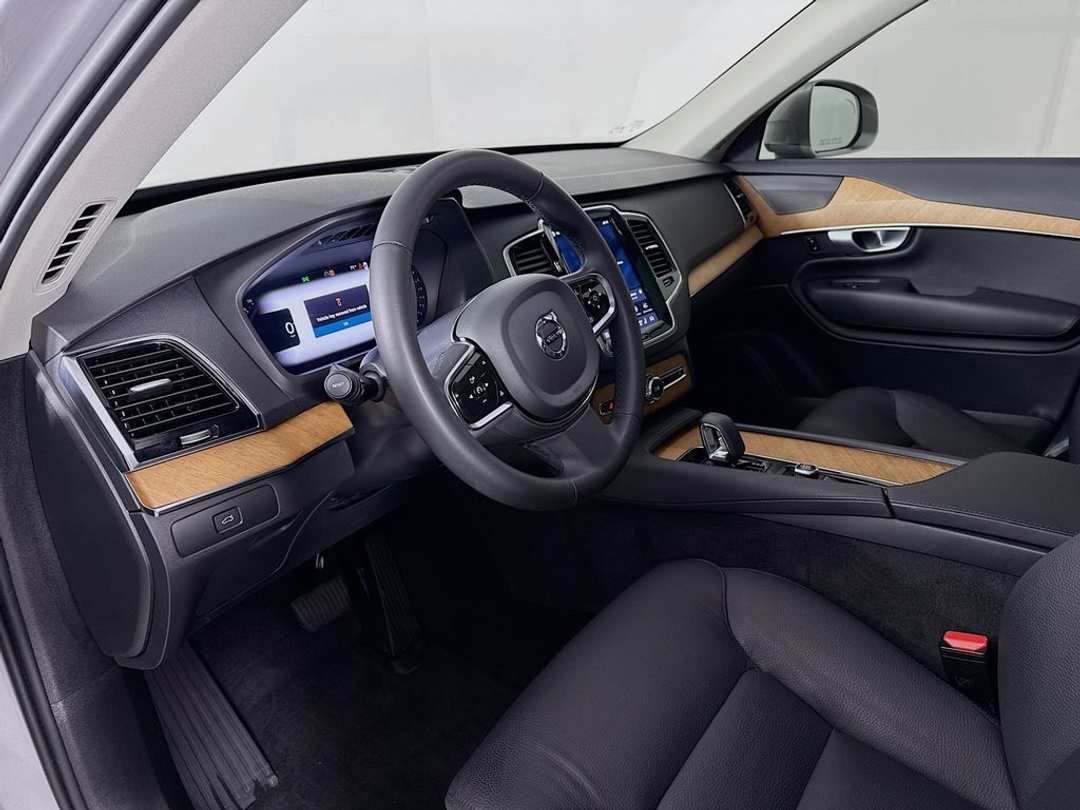 2024 Volvo Xc90 B6 Plus Bright Theme 6Seater - Image 7