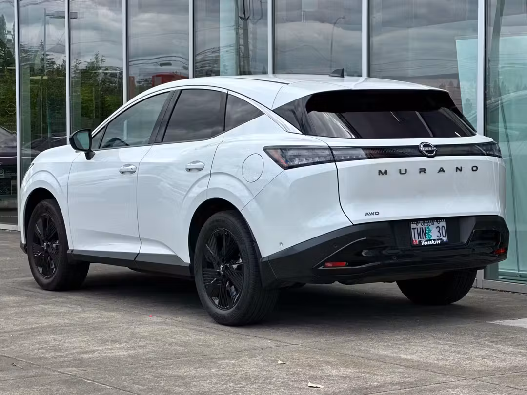 2025 Nissan Murano SV - Image 5