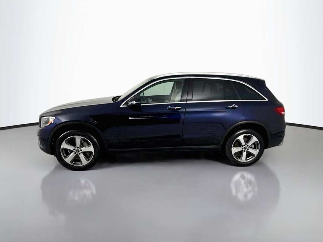 2018 Mercedes-Benz GLC 300 - Image 3