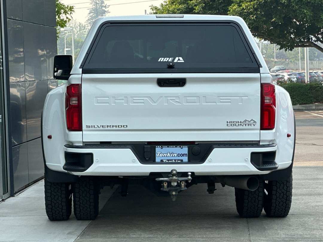 2024 Chevrolet Silverado 3500Hd High Country - Image 4