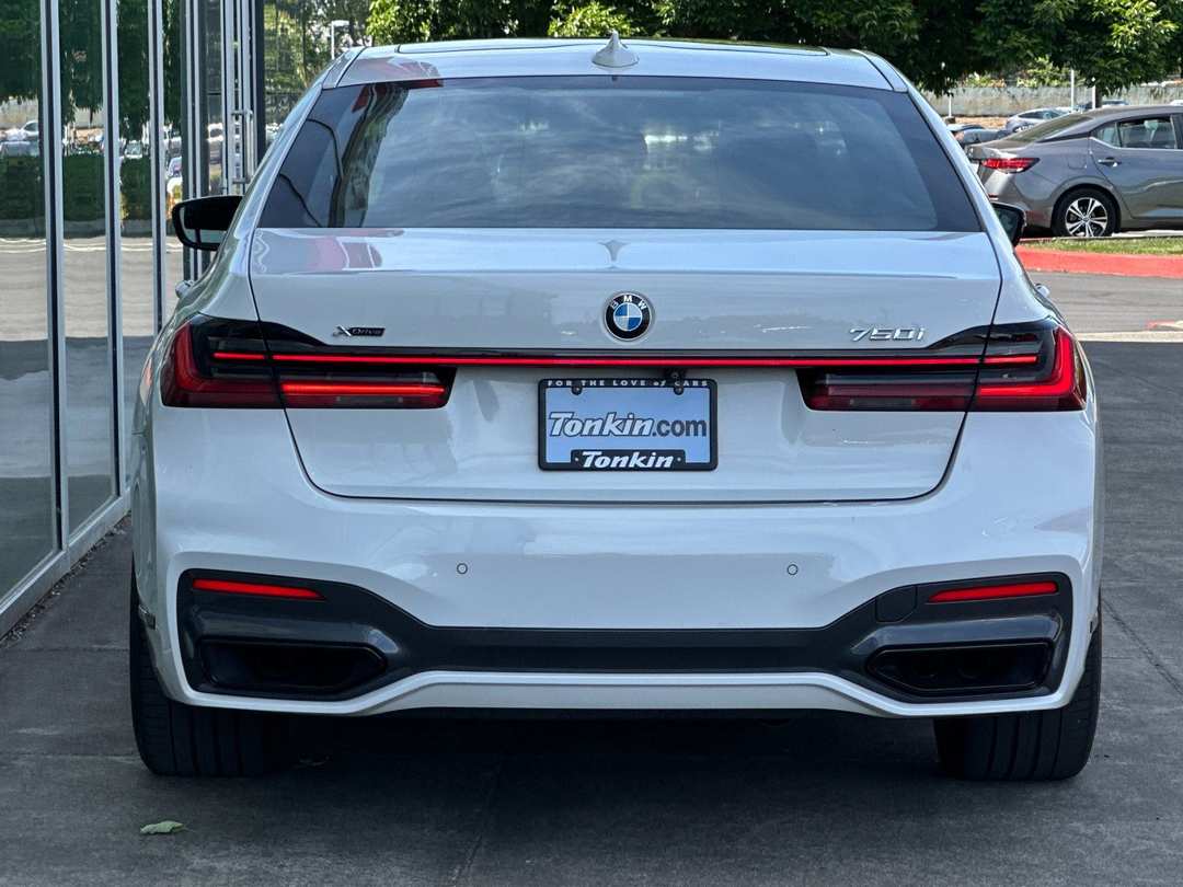 2020 BMW 7 Series 750i xDrive - Image 4