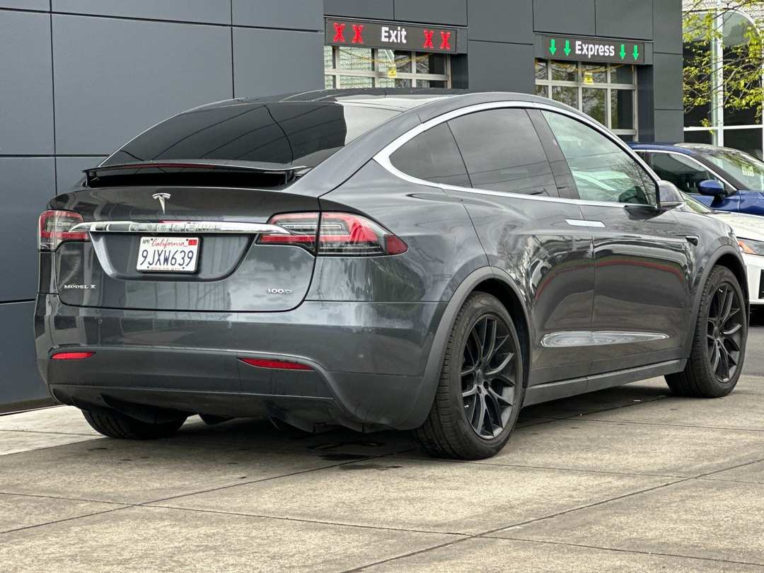 2019 Tesla Model X 100D - Image 3