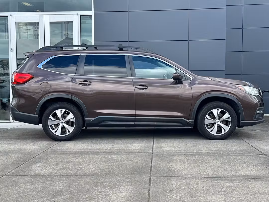 2019 Subaru Ascent Premium - Image 2