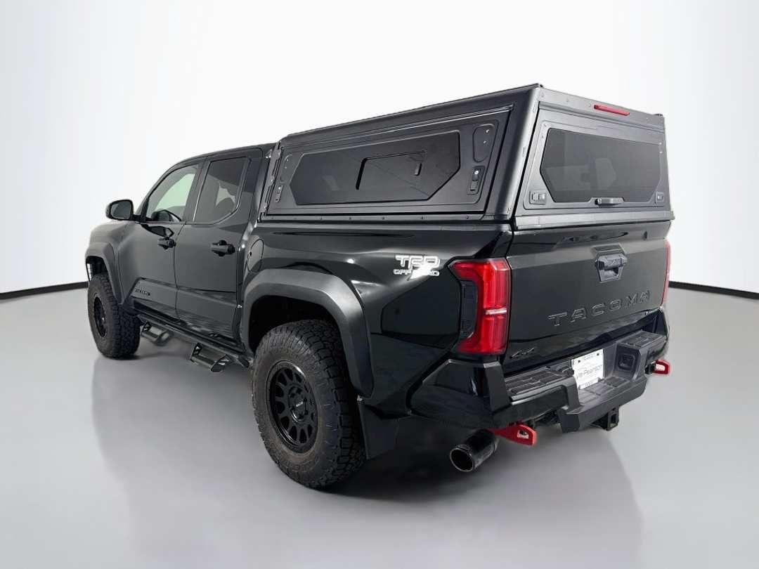 2024 Toyota Tacoma Hybrid TRD Off Road - Image 3