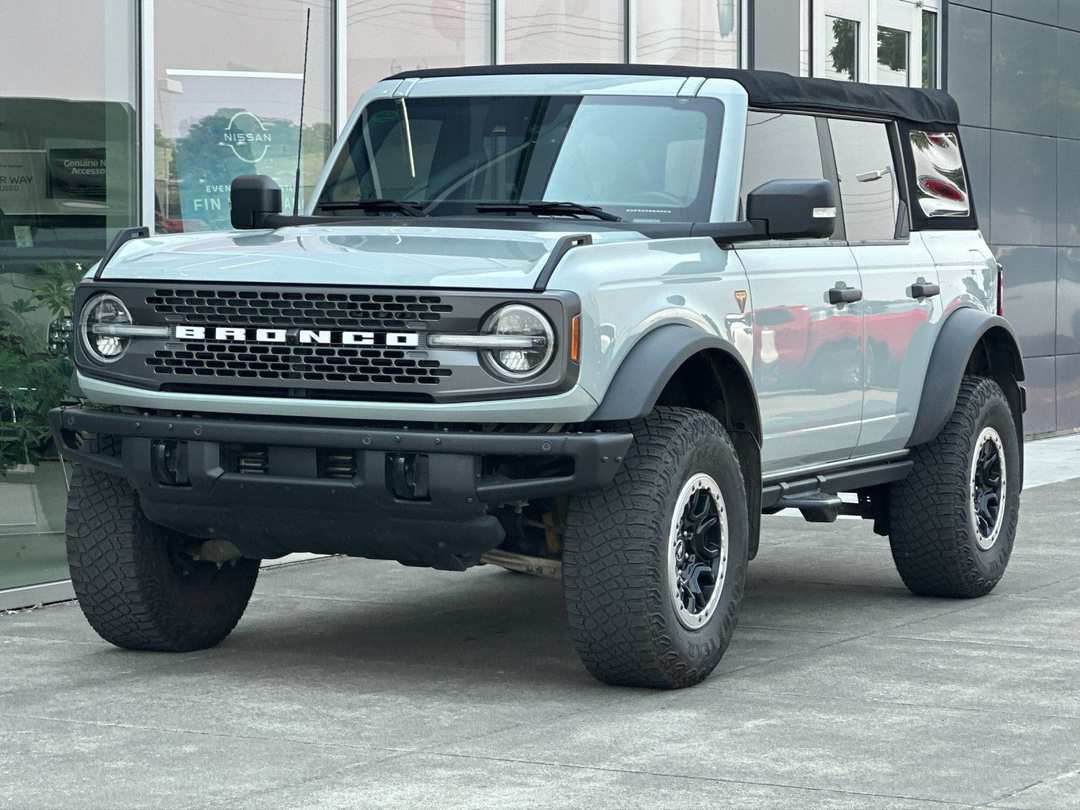 2021 Ford Bronco Badlands - Image 7