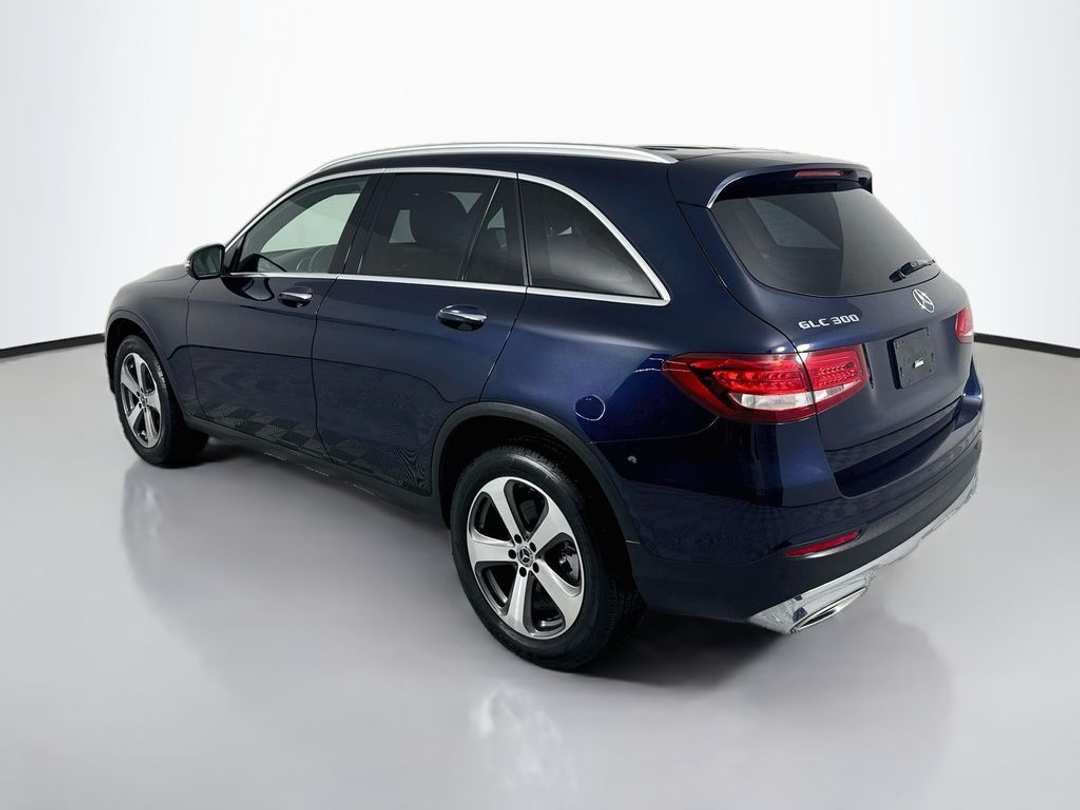 2018 Mercedes-Benz GLC 300 - Image 5