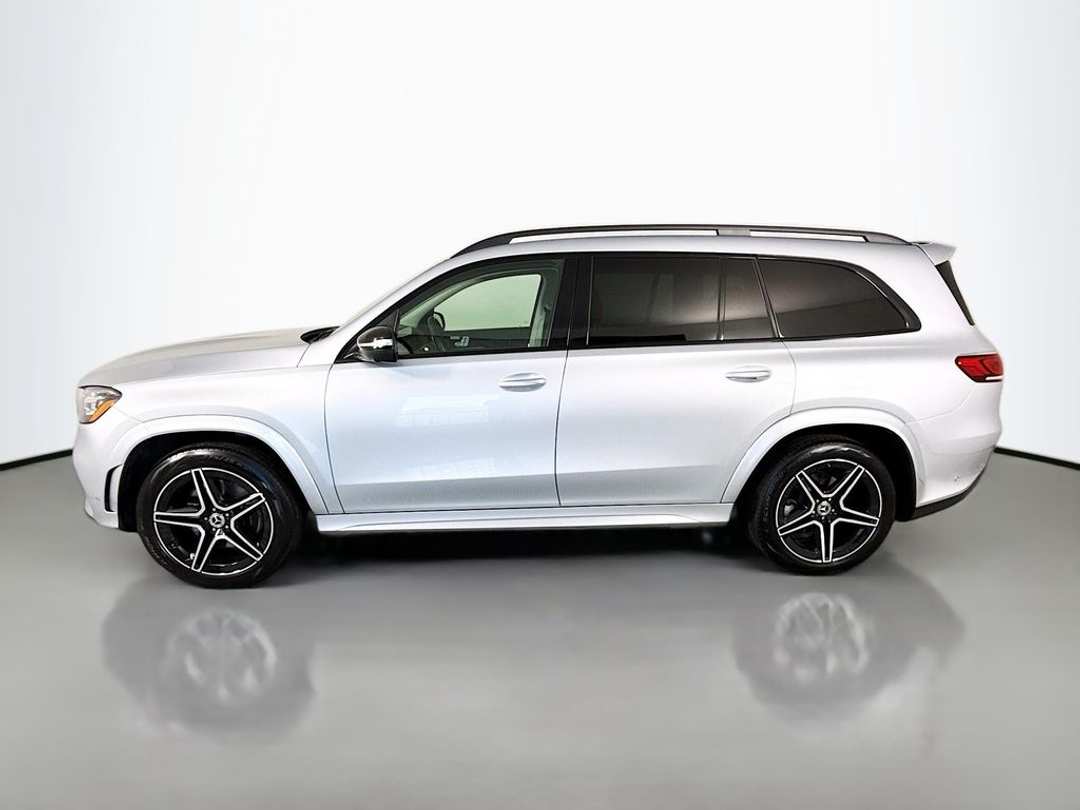 2022 Mercedes-Benz GLS 450 - Image 3