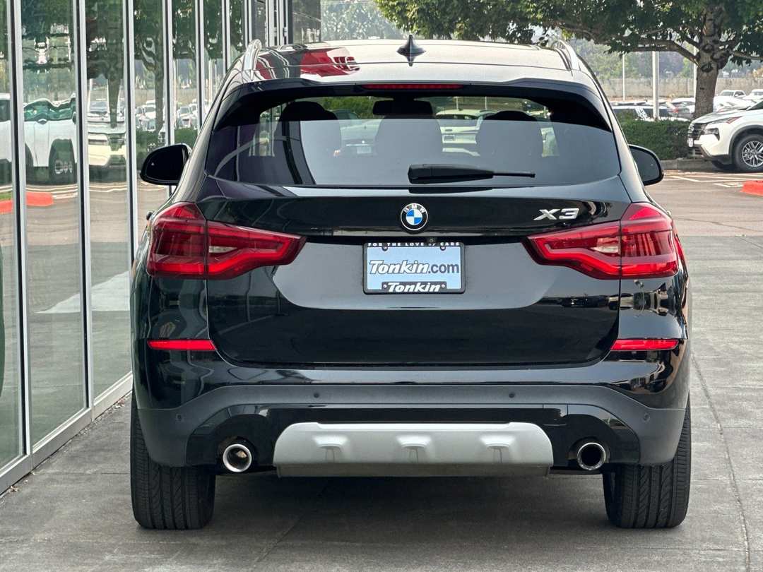 2018 BMW X3 xDrive30i - Image 4