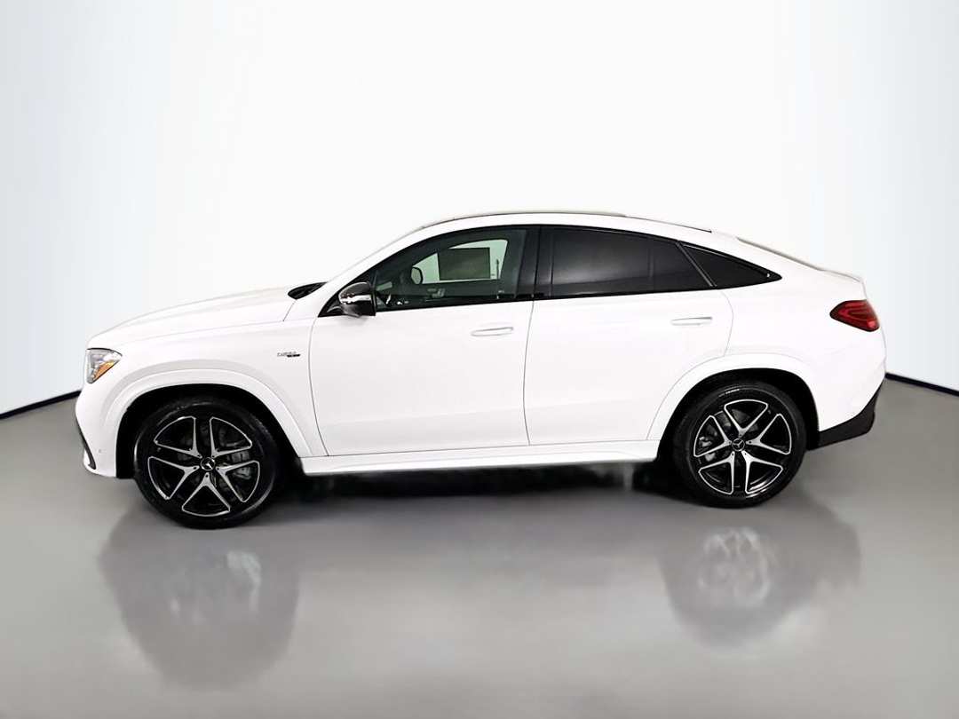 2026 Mercedes-Benz GLE 53 AMG® - Image 3