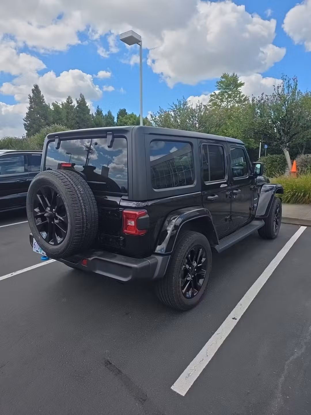 2023 Jeep Wrangler Sahara 4xe - Image 3