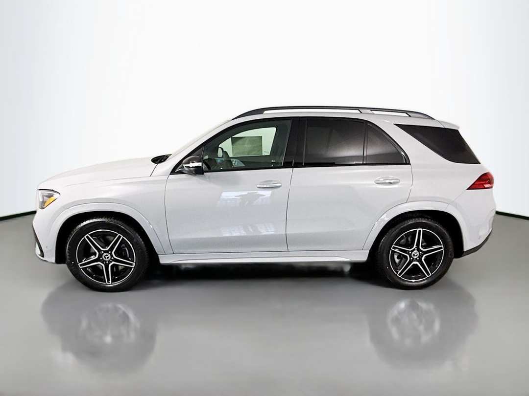 2026 Mercedes-Benz GLE 350 - Image 3