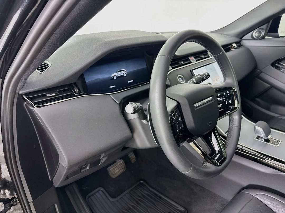 2024 Land Rover Range Rover Evoque S - Image 7