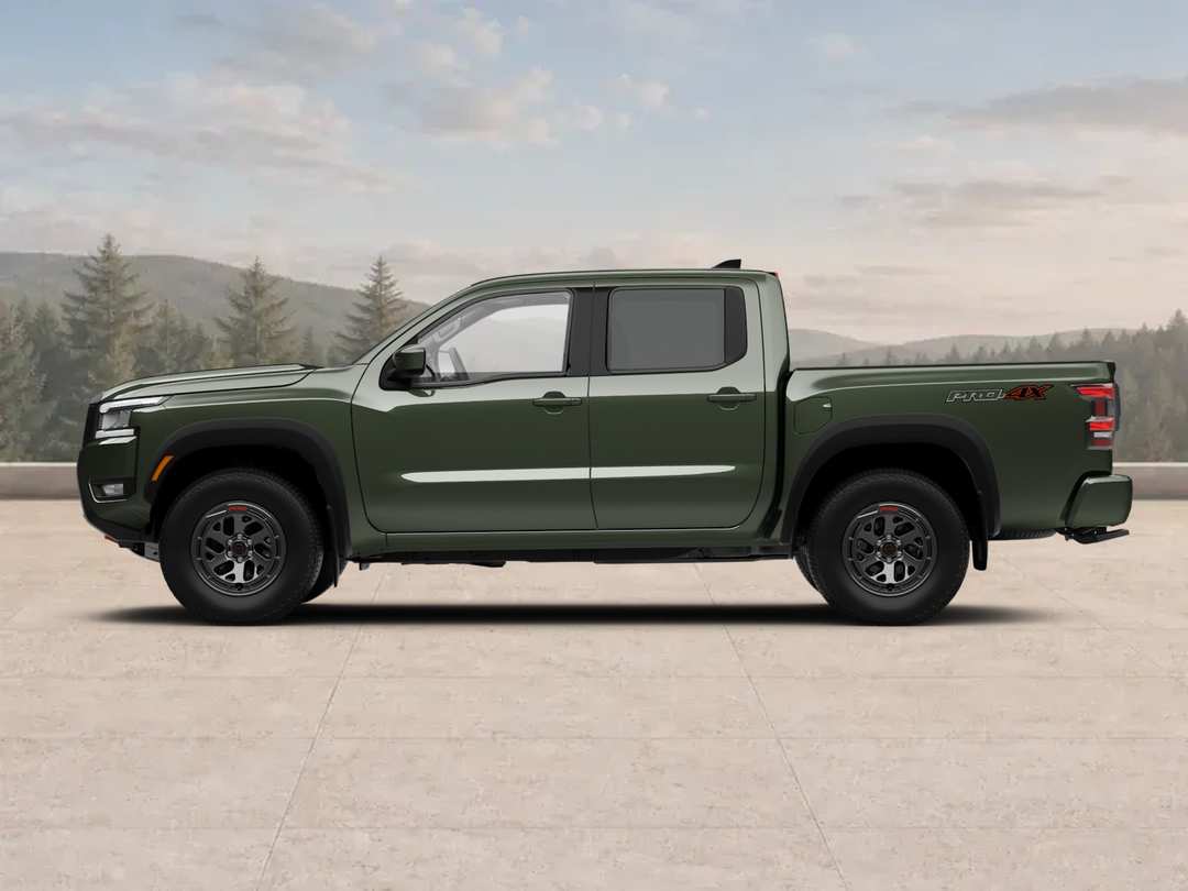 2026 Nissan Frontier PRO4X - Image 4