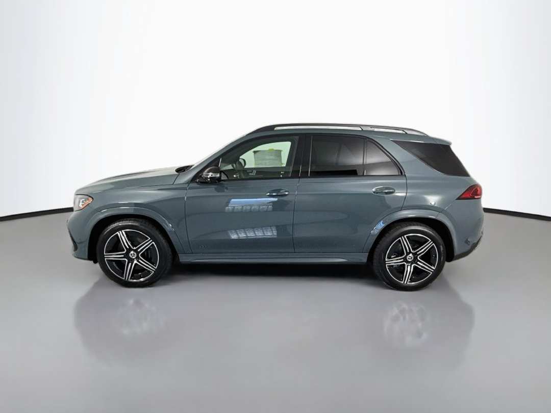 2027 Mercedes-Benz GLE 450 - Image 2